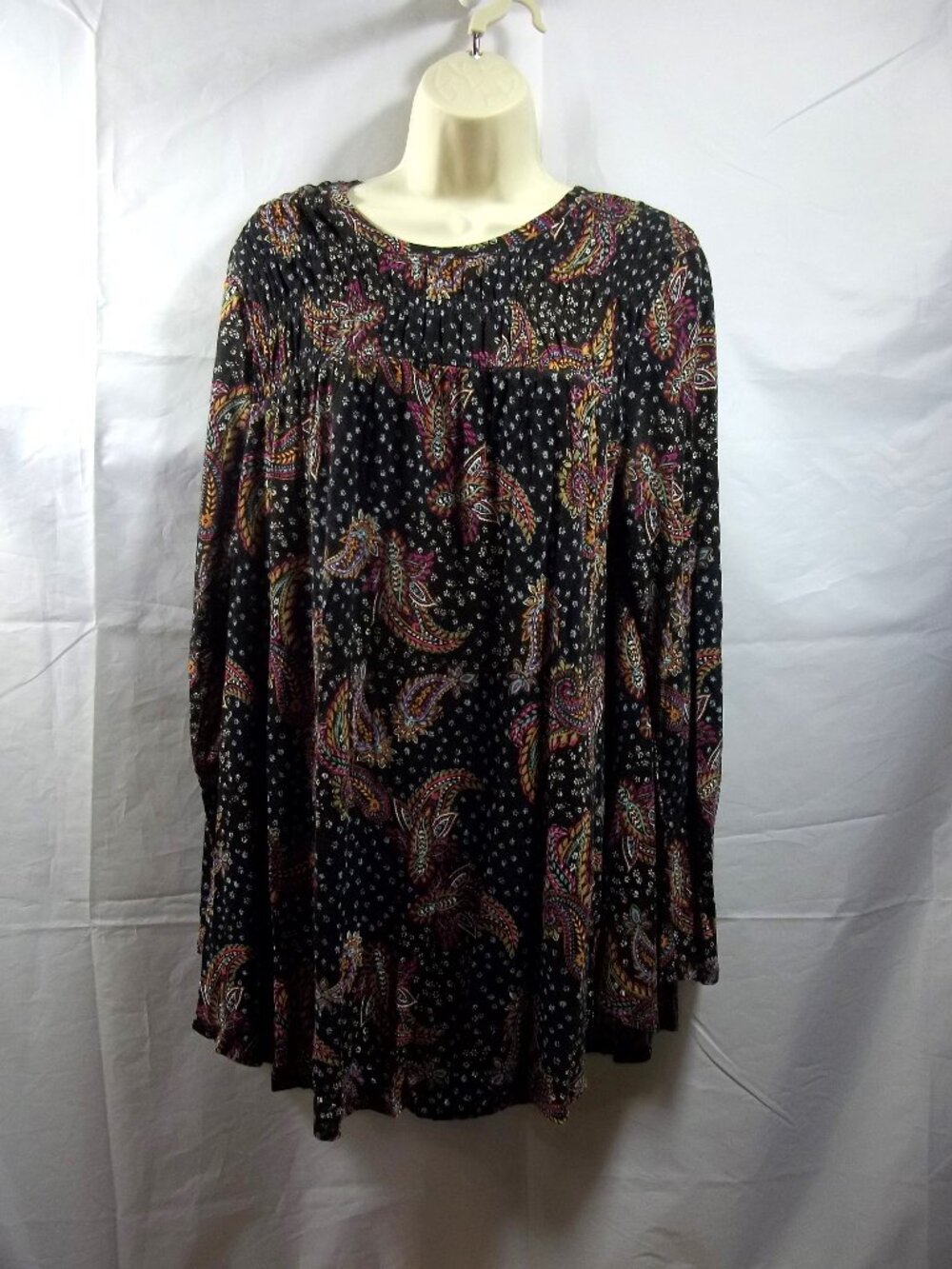 Lane Bryant Womens Long Sleeve Top Size 14/16 Floral Geometric Black Multi Color